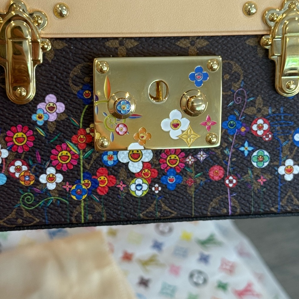 ***SOLD***Louis Vuitton X Murakami 2025 Petite Malle Superflat Limited Bag- NWOT - Picture 6 of 13